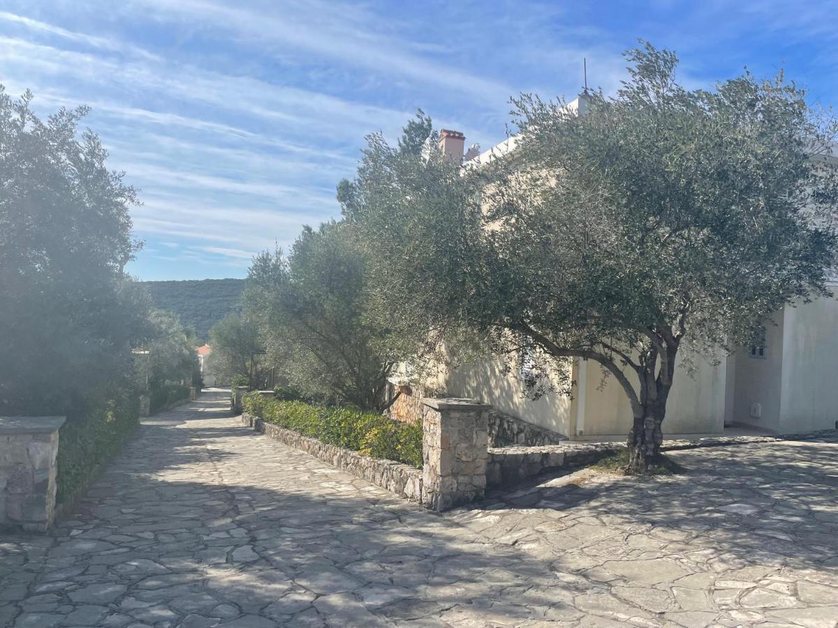 Villa Thetis Bigovo Esterno foto